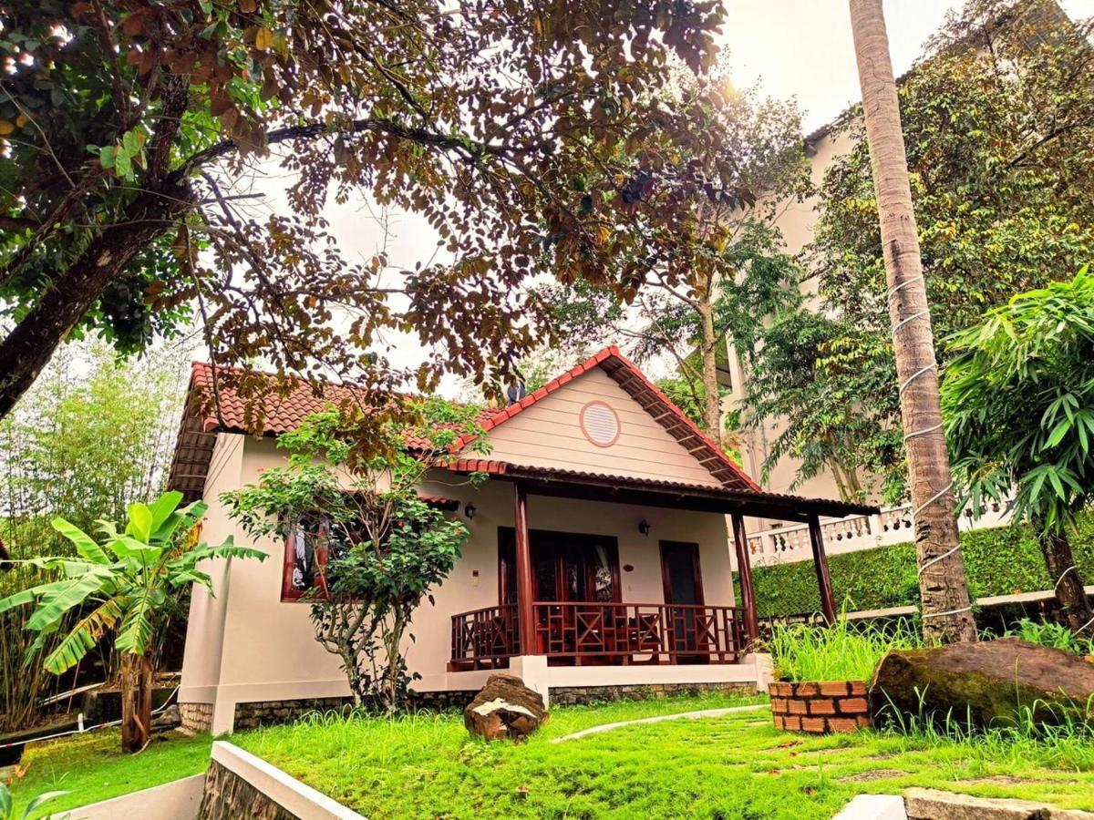 Hong Bin Bungalow Дуонг-Донг Экстерьер фото