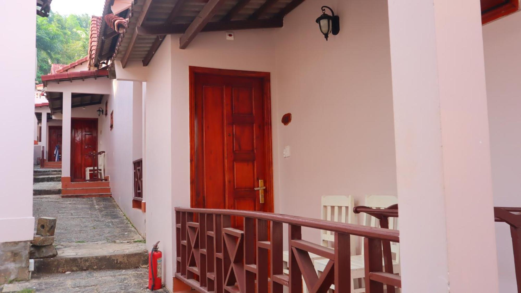 Hong Bin Bungalow Дуонг-Донг Экстерьер фото