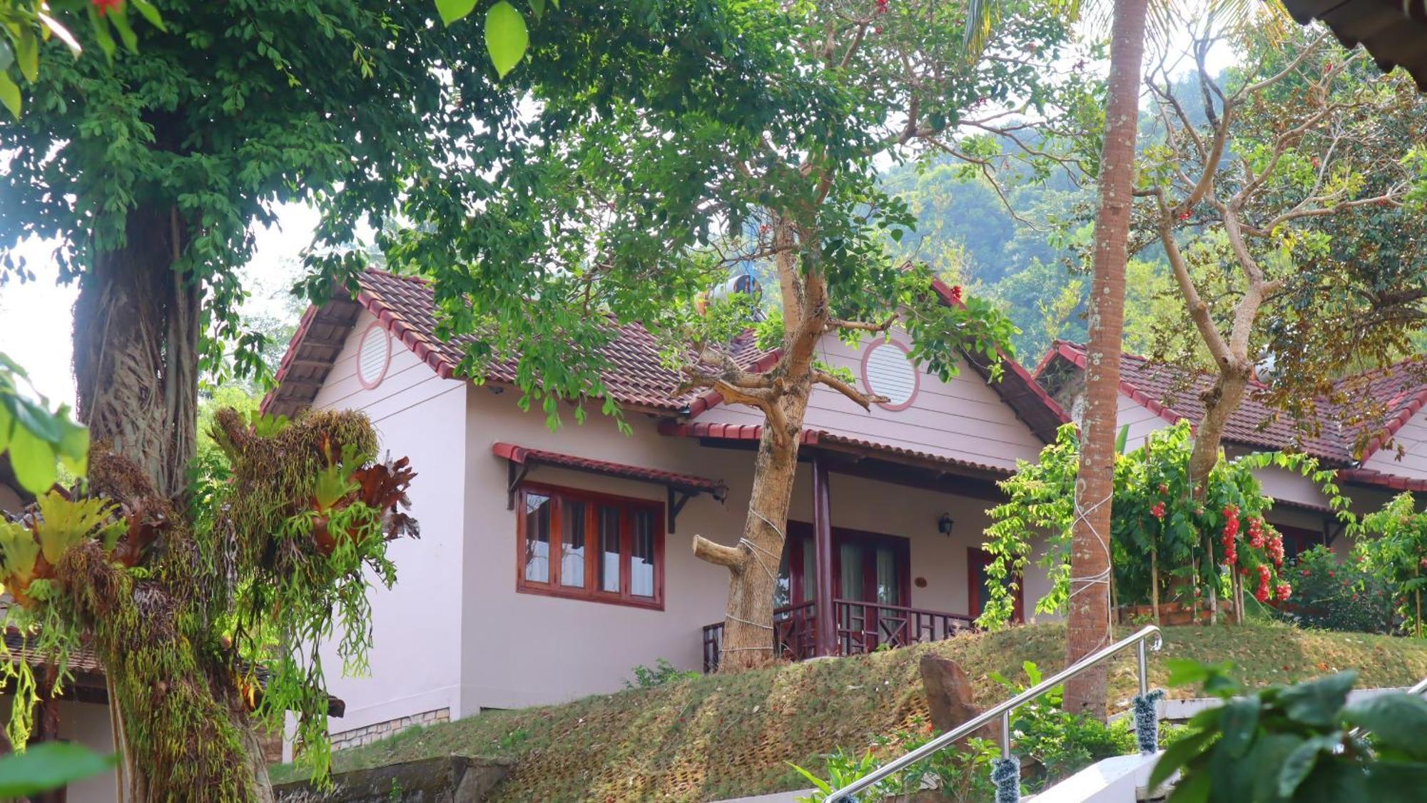 Hong Bin Bungalow Дуонг-Донг Экстерьер фото